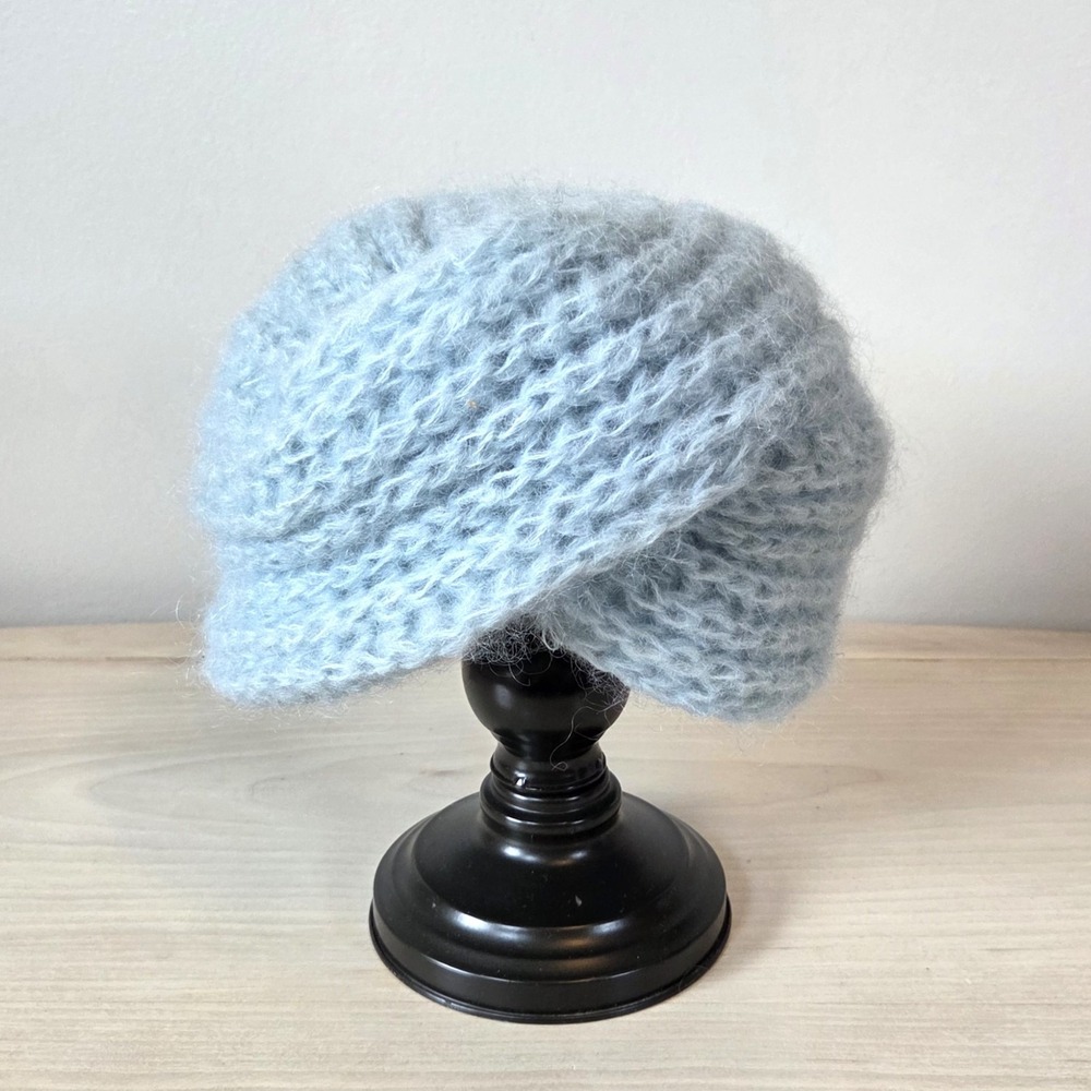 Vintage Made in Italy Wool Mohair Turban Beret Hat Light Blue Fuzzy Winter Knit